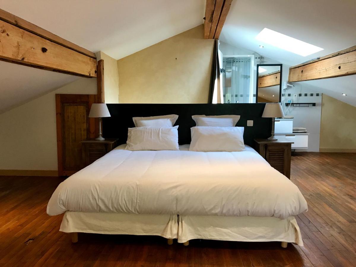 Domaine De La Sabliere Bed & Breakfast Thiviers ภายนอก รูปภาพ