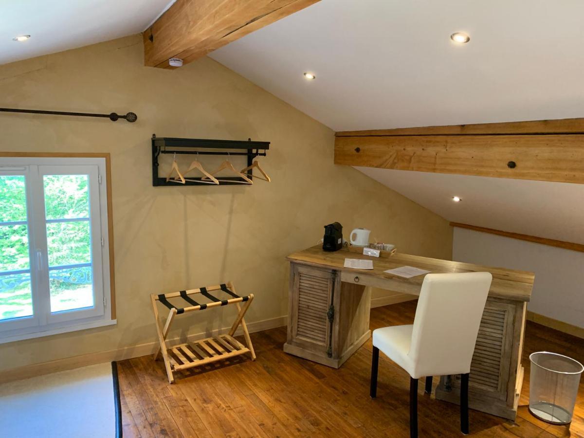 Domaine De La Sabliere Bed & Breakfast Thiviers ภายนอก รูปภาพ